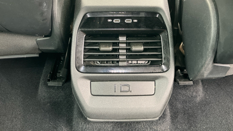 Volkswagen ID.4 109kW Life Pure 52kWh 5dr Auto Electric Estate